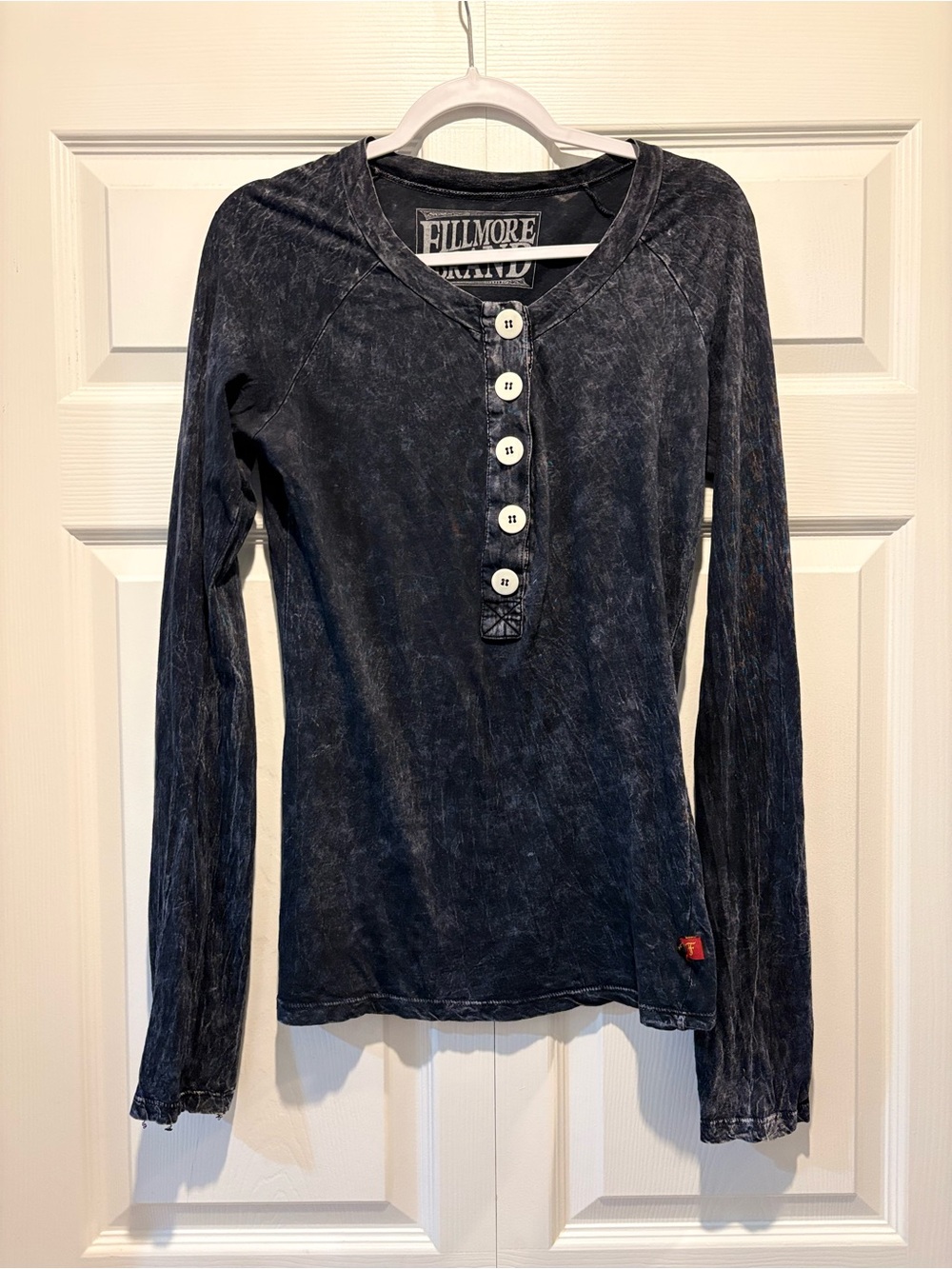 Fillmore Brand Navy Wash Henley Long Sleeve Top Casual Cozy Guitar Layering Sz L